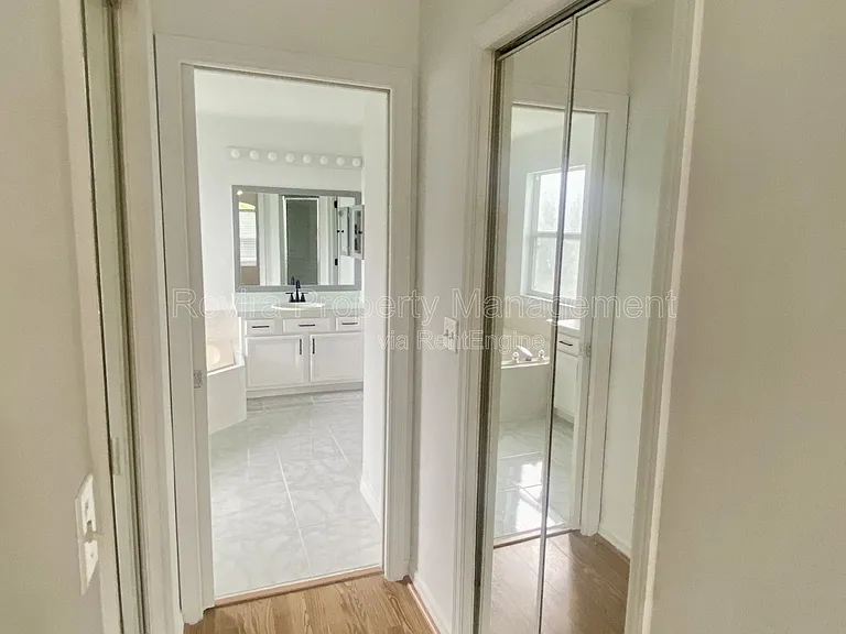 1690 Big Oak Ln — Photo 9