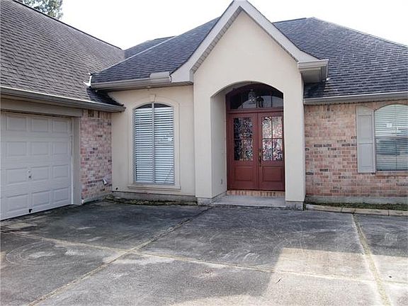 2nd image of 314 Madewood Dr