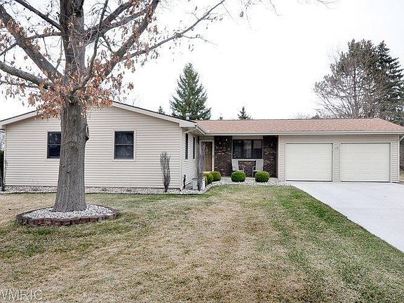2nd image of 131 Brentwood Dr