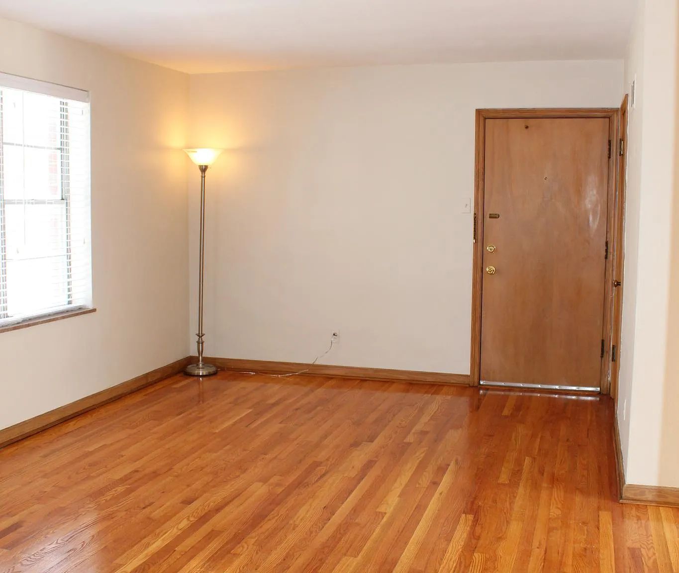 1 bed, 650 sqft, $895 — Photo 2