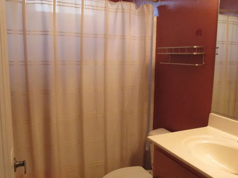 3740 Hiawatha Dr — Photo 13