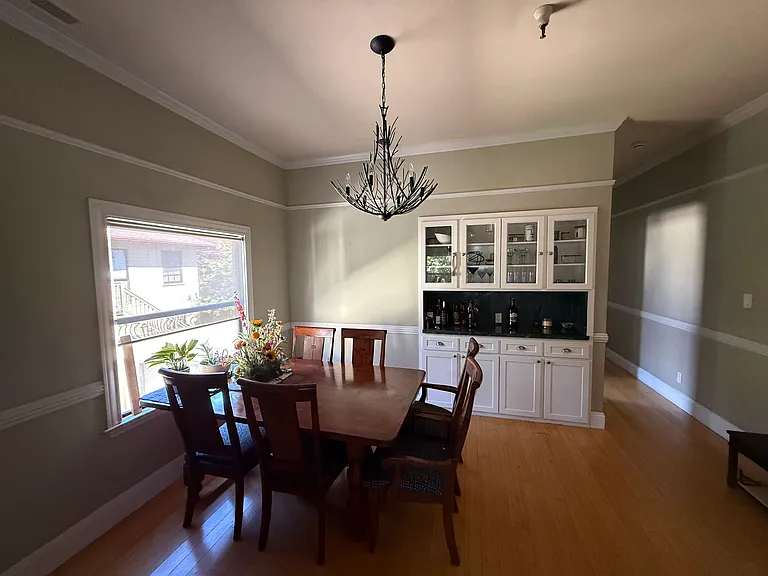 2209 I St — Photo 5