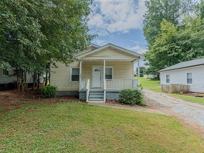 1329 Parker St, Burlington, NC, 27217