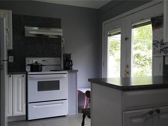 4th image of 10705 Bellefontaine Ave