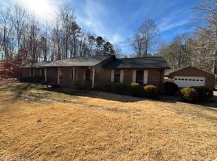 269 Farmland Rd, Mocksville, NC 27028