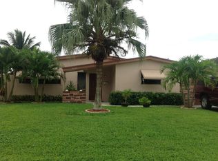 7140 Harding St, Hollywood, FL 33024