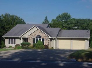 3002 New Moody Ln, La Grange, KY 40031