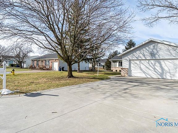 3rd image of 807 Lafayette Blvd