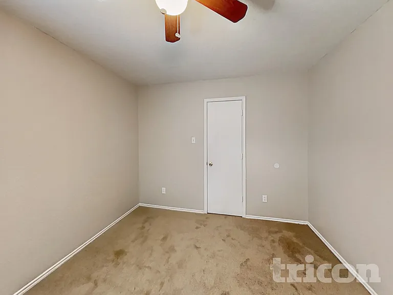 326 Bob White Dr — Photo 11