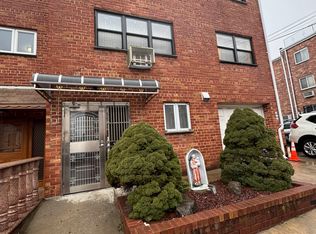 58-14 74th St #1, Middle Village, NY 11379