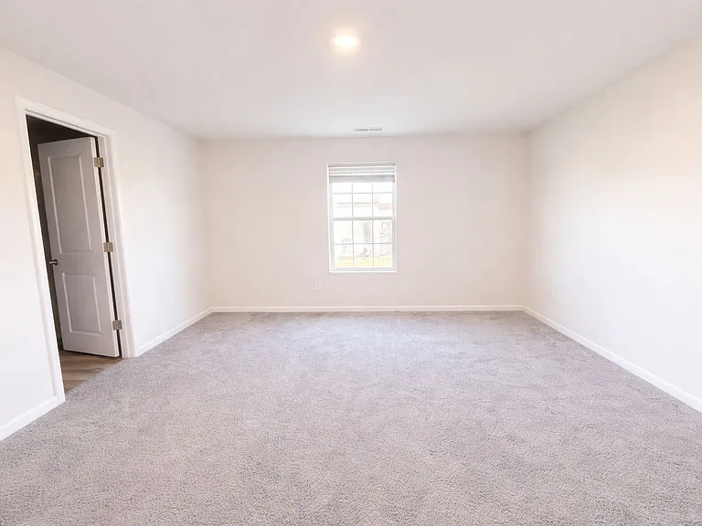 193 Brentwood Dr — Photo 8