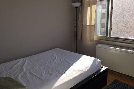 3rd image of 2401 H St NW APT 602