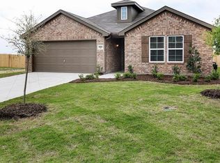 8060 Privet St, Forney, TX 75126