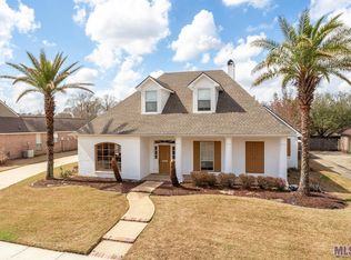 226 Charter Ridge Ct, Baton Rouge, LA 70810