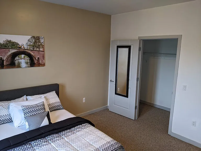 52 Lincoln Ave — Photo 6