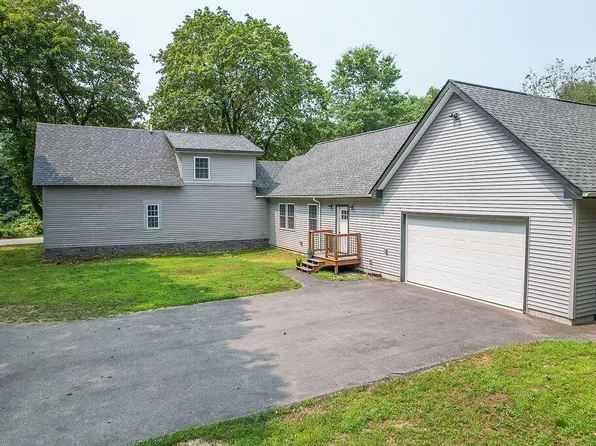 497 N Parish Road, Turner, ME 04282