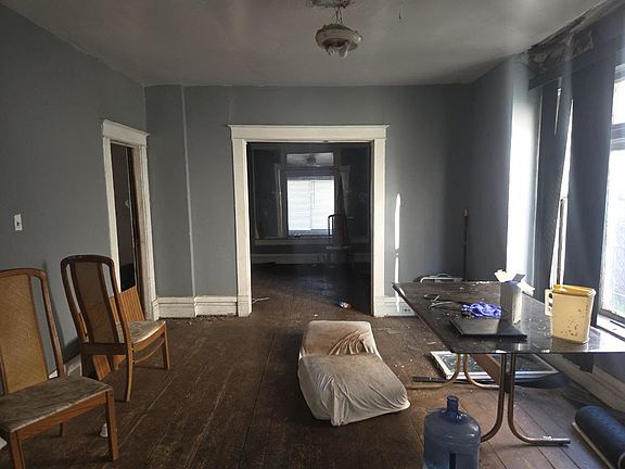 5th image of 433 W 103rd St