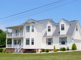 327 Bentwood Dr, Corbin, KY 40701