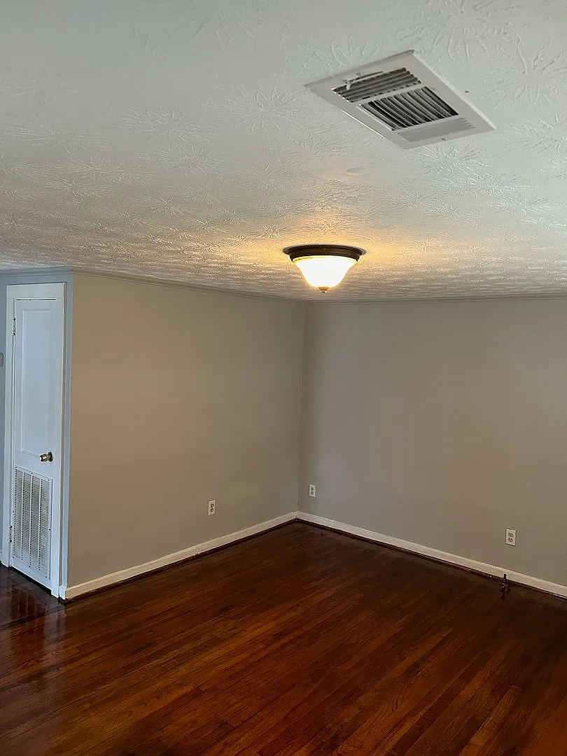 Home for rent — Photo 3