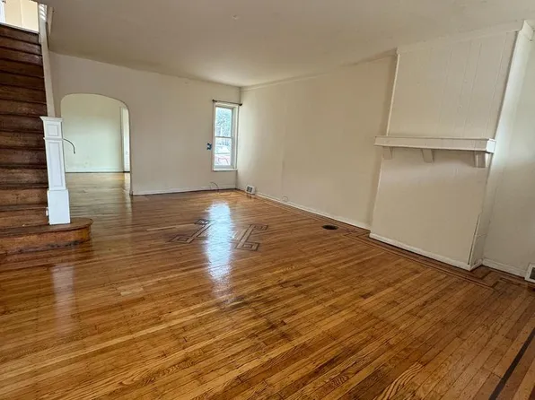 521 E Westmoreland St, Philadelphia, PA 19134