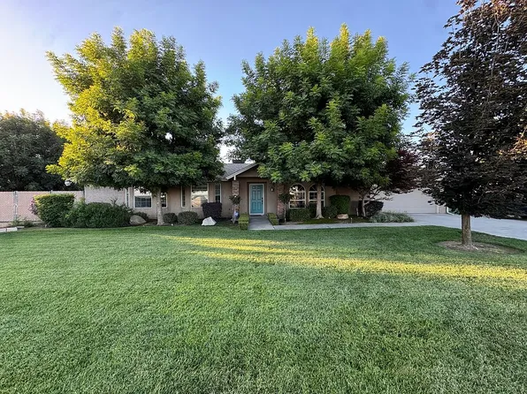 3448 Avenue 416, Kingsburg, CA 93631