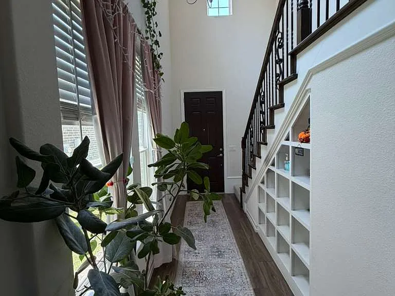 257 Jones St — Photo 6