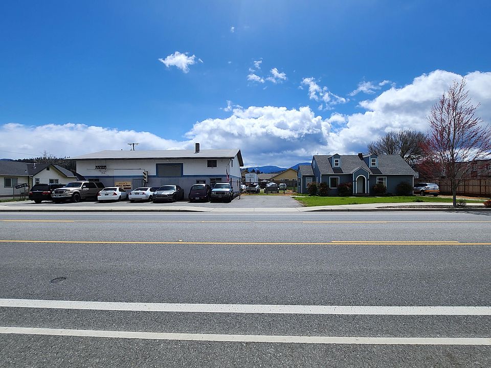 2205 Redwood Ave, Grants Pass, OR 97527 MLS 220162361 Zillow