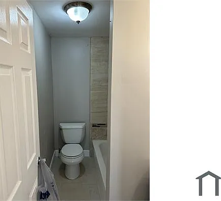 860 NE 35th St — Photo 10
