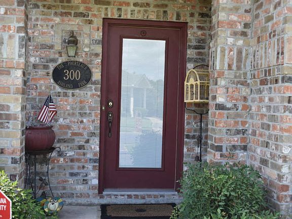 2nd image of 300 Ashland Park Dr