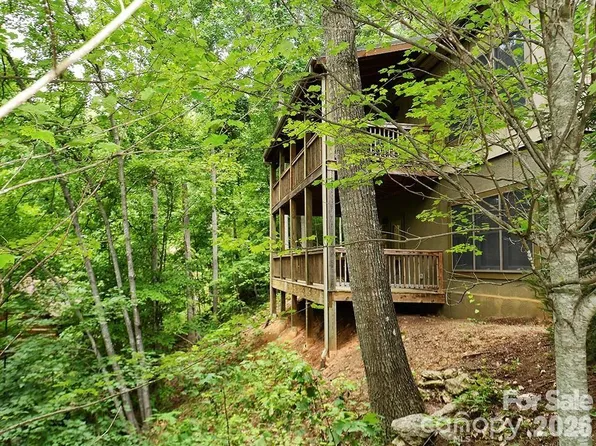 47 Falls Crossing Rd, Burnsville, NC 28714