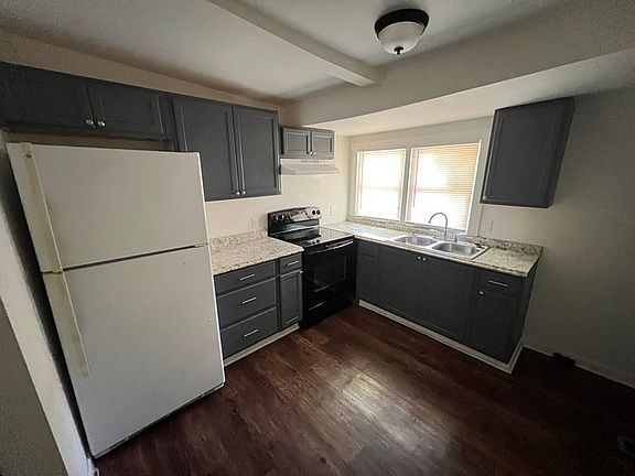 5th image of 345 Beacon St
