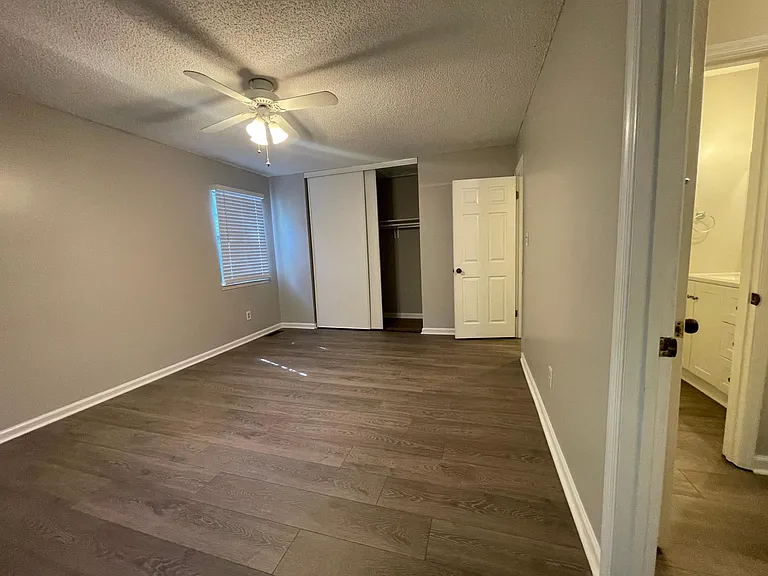 1282 Creekside Ct SE — Photo 26