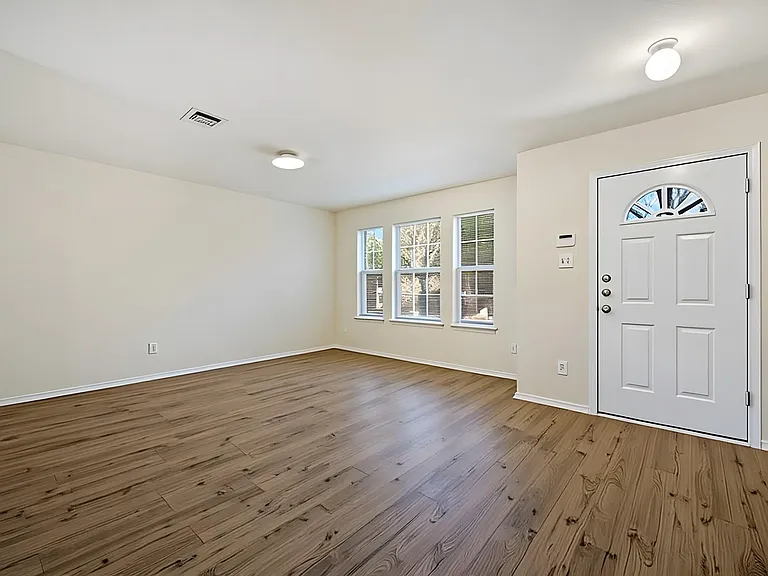 11112 Chatam Berry Ln — Photo 4
