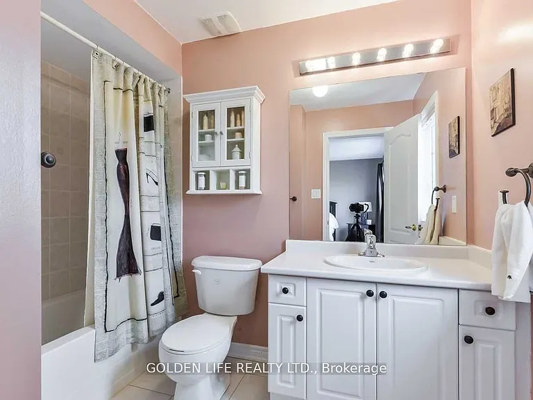 187 Riverwalk Dr — Photo 14
