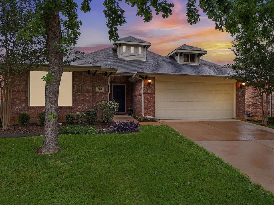 1st image of 507 Jefferson Ln