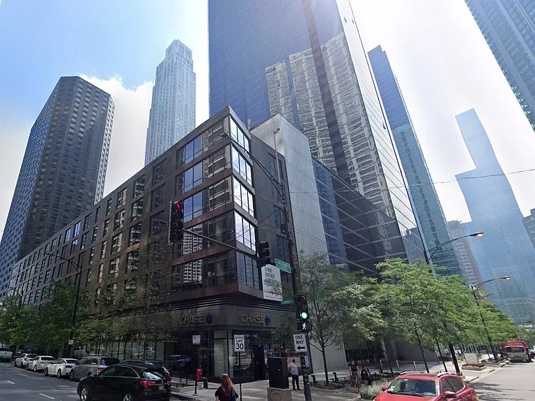 Sienna Chicago — Photo 40