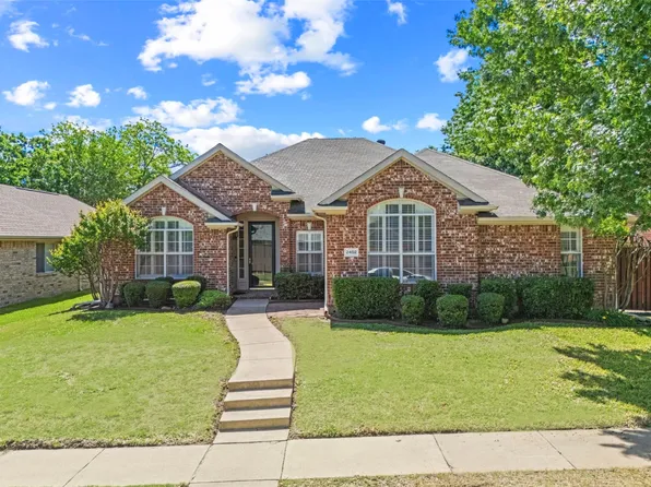 2402 Greenfield Cir, Garland, TX 75040