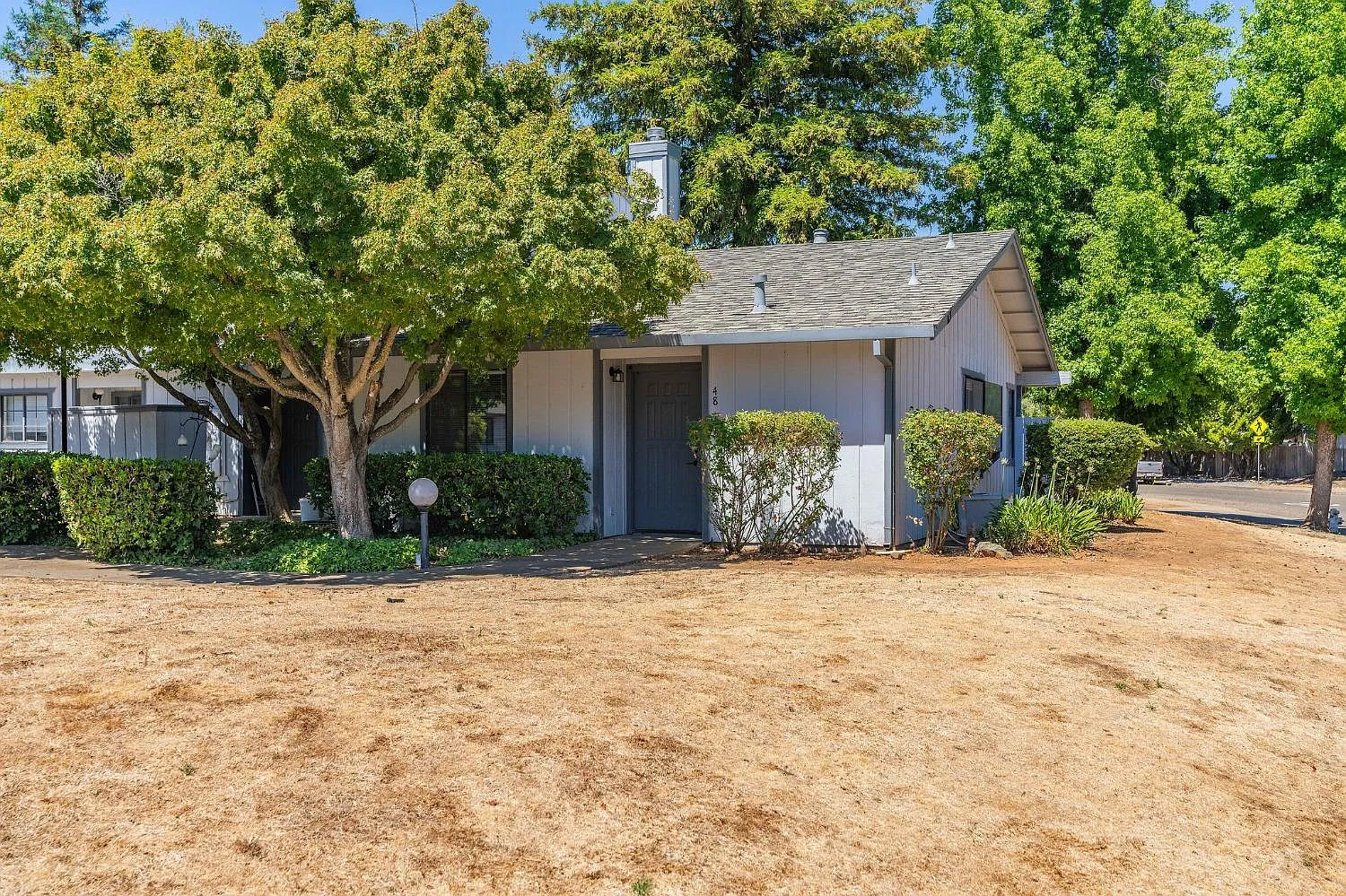 48 Westview Dr photo 1