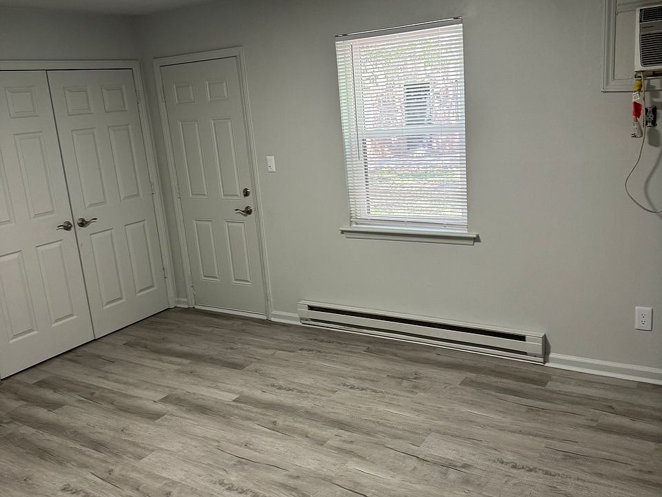 2nd image of 1105 Greenville Blvd SW #2
