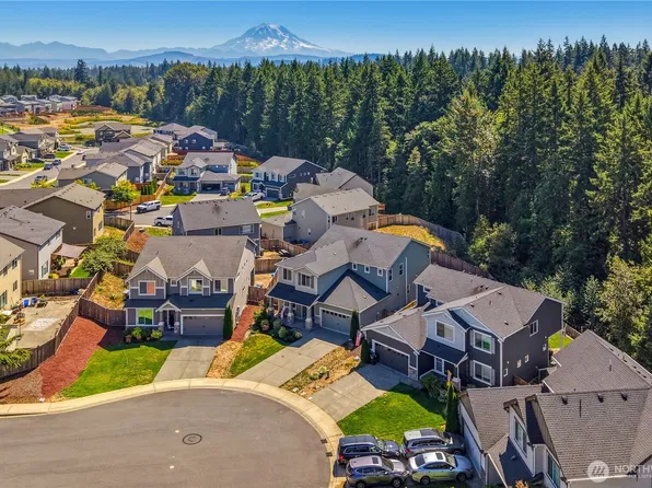 18511 128th Avenue E, Puyallup, WA 98374