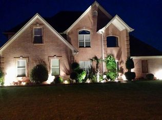 9282 Gee Gee Dr, Olive Branch, MS 38654