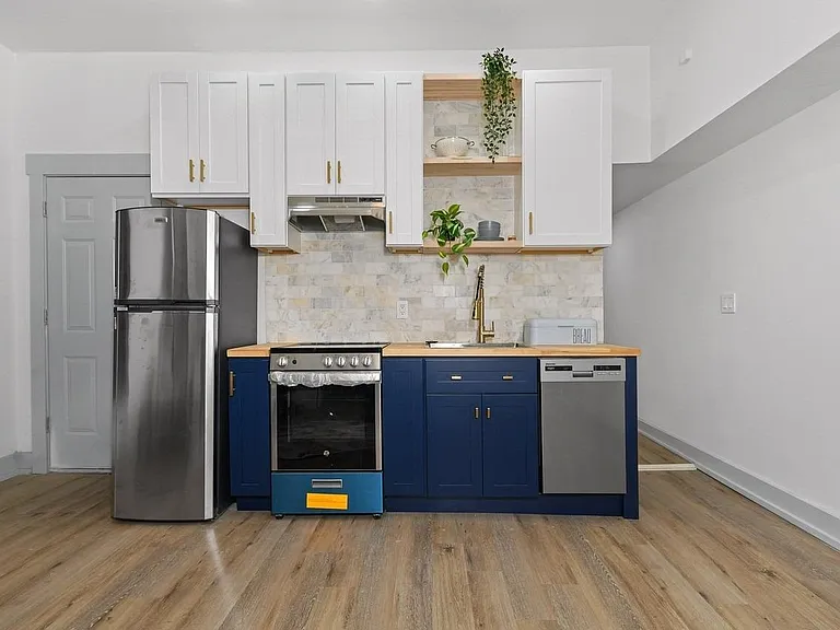 2127 W Clifton Ave #1 — Photo 4