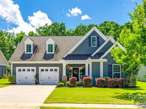 129 Hawks Creek Pkwy, Fort Mill, SC 29708