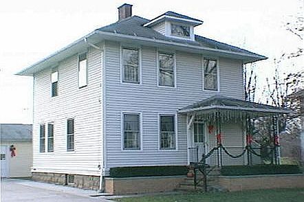 2nd image of 111 Buckeye St