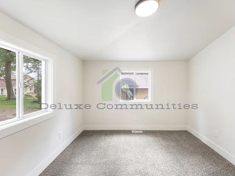 12775 Elton St NE — Photo 15