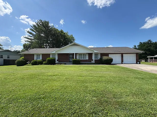 5809 Holston Dr — Photo 10