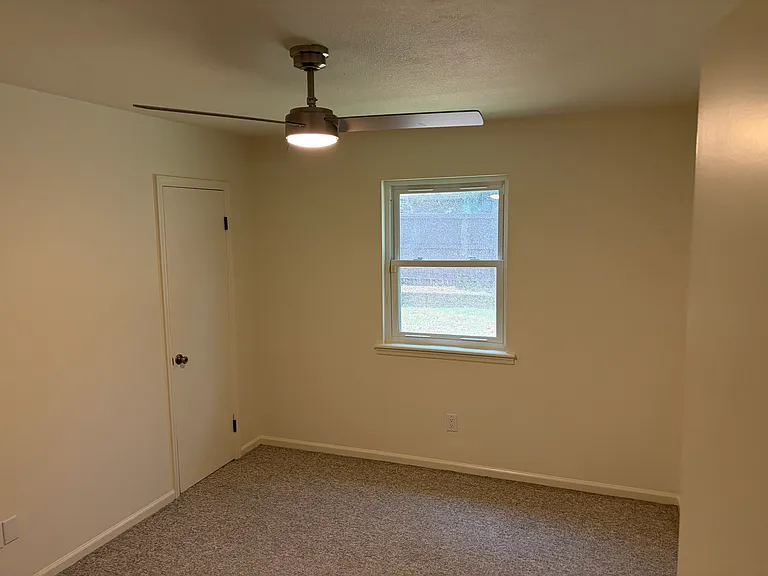 1704 War Eagle Dr — Photo 16