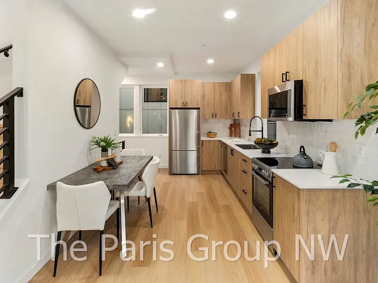 8453 Delridge Way SW — Photo 20