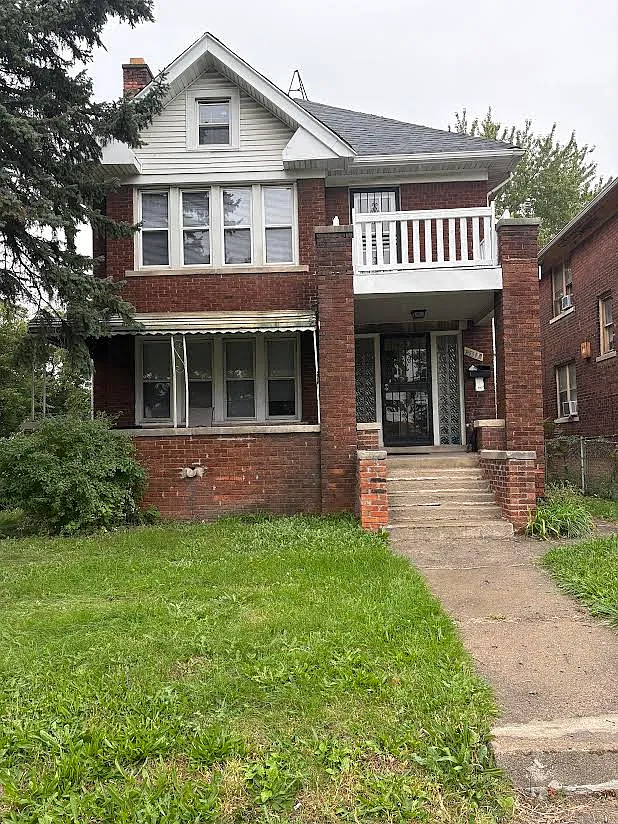 3 bed, 2200 sqft, $850 — Photo 1