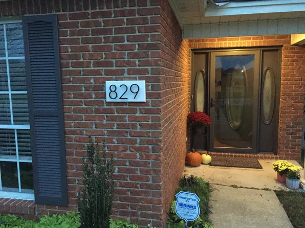 829 Dee Dr, Prattville, AL 36066